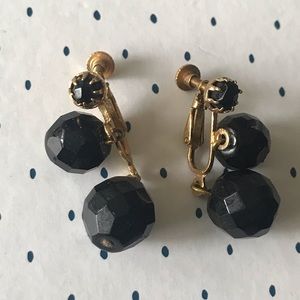 Vintage Black Bead screw back earrings